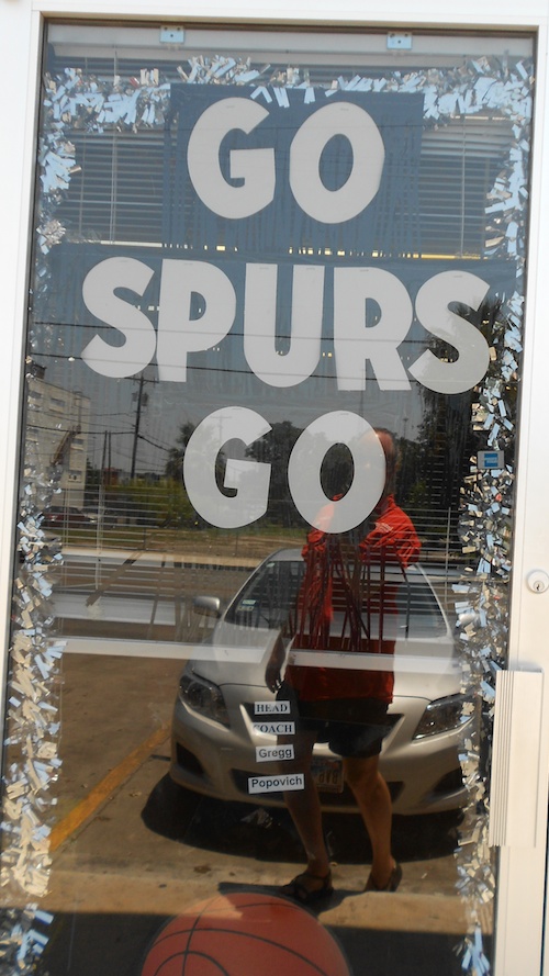 Go Spurs